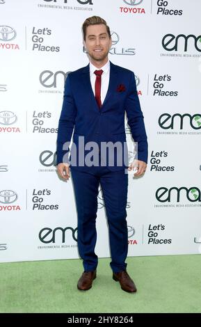 Lance Bass nimmt am 25.. Jahrestag der Environmental Media Association in den Warner Brother Studios Lot Teil Stockfoto