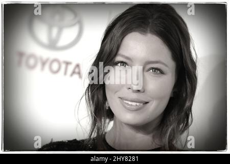 Jessica Biel nimmt am 25.. Jahrestag der Environmental Media Association in den Warner Brother Studios Lot Teil Stockfoto