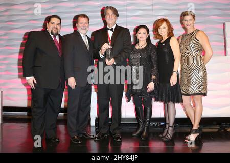 Tim Fink und Pat Collins und Richard Leigh und Crystal Gayle und Reba McEntire und Shannon Hatch SESAC Nashville Music Awards in der Country Music Hall of Fame Stockfoto