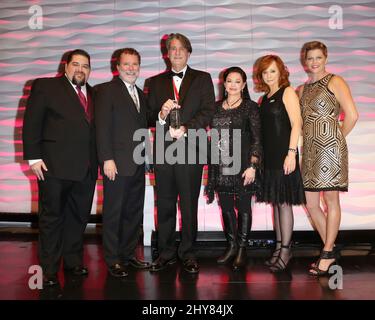 Tim Fink und Pat Collins und Richard Leigh und Crystal Gayle und Reba McEntire und Shannon Hatch SESAC Nashville Music Awards in der Country Music Hall of Fame Stockfoto