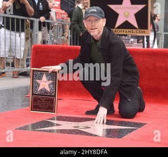 Ron Howard nimmt an der Zeremonie zu Ehren von Ron Howard mit seinem 2.-Sterne-Stern auf dem Hollywood Walk of Fame Teil Stockfoto