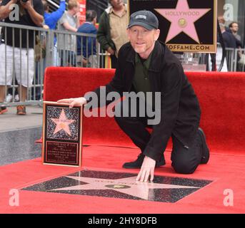 Ron Howard nimmt an der Zeremonie zu Ehren von Ron Howard mit seinem 2.-Sterne-Stern auf dem Hollywood Walk of Fame Teil Stockfoto