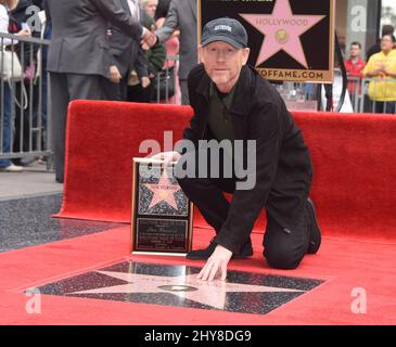 Ron Howard nimmt an der Zeremonie zu Ehren von Ron Howard mit seinem 2.-Sterne-Stern auf dem Hollywood Walk of Fame Teil Stockfoto