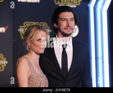 Adam Driver & Joanne Tucker bei der Premiere von Star Wars: The Force Awakens Stockfoto