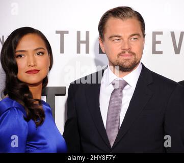 Grace Dove, Leonardo DiCaprio nimmt an der Premiere von „The Revenant“ in Los Angeles im TCL Chinese Theatre Teil Stockfoto