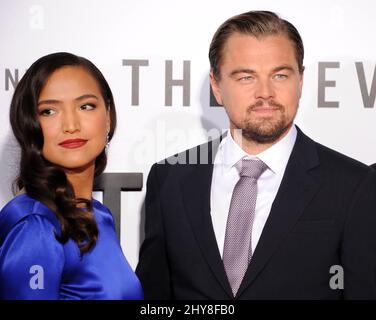 Grace Dove, Leonardo DiCaprio nimmt an der Premiere von „The Revenant“ in Los Angeles im TCL Chinese Theatre Teil Stockfoto