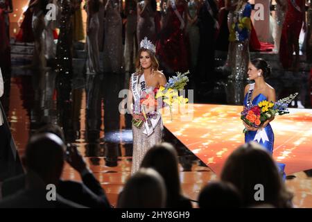 Miss Colombia, Ariadna Gutierrez-Arevalo, Miss Philippines, Pia Alonzo Wurtzbach während der Miss UNIVERSE Pageant, Planet Hollywood Resort & Casino 2015 Stockfoto