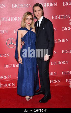 Paul Dano und Zoe Kazan nahmen an der Gala des Palm Springs International Film Fest 2016 im Palm Springs Convention Center in Kalifornien, USA, Teil. Stockfoto