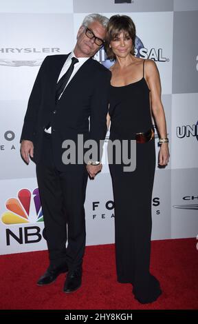 Harry Hamlin und Frau Lisa Rinna nehmen an der NBCUniversal Golden Globes Afterparty im Beverly Hilton Hotel in Beverly Hills, Kalifornien, Teil. Stockfoto