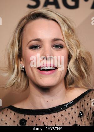 Rachel McAdams nimmt am Presseraum bei den Annual Screen Actors Guild Awards 22. Teil, die im Shrine Auditorium in Los Angeles, Kalifornien, abgehalten werden. Stockfoto