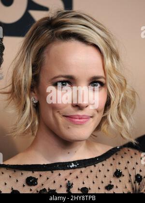 Rachel McAdams nimmt am Presseraum bei den Annual Screen Actors Guild Awards 22. Teil, die im Shrine Auditorium in Los Angeles, Kalifornien, abgehalten werden. Stockfoto