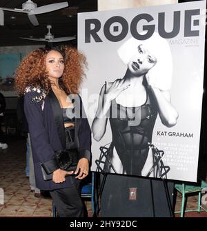 Kat Graham nimmt an der Launch Party des Rogue Magazine #2 Teil, die bei den Pächtern der Bäume abgehalten wird Stockfoto