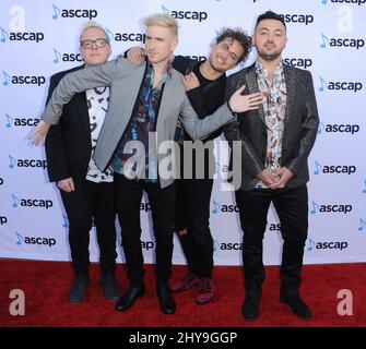 Sean Waugaman, Nichola Petricca, Kevin Ray, Eli Maiman, „Walk the Moon“, Teilnahme an den ASCAP Pop Awards 2016 im Dolby Theater in Los Angeles, USA. Stockfoto