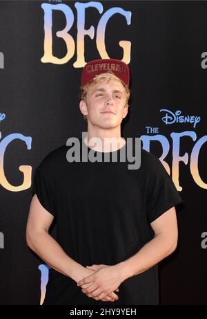 Jake Paul bei der Premiere von „The BFG“ in Los Angeles. Stockfoto