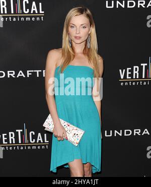 Izabella Miko bei der Premiere von Undrafted in Los Angeles, Kalifornien. Stockfoto