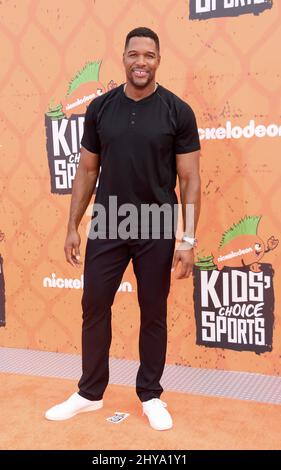 Michael Strahan nimmt an den Nickelodeon Kids' Choice Sports Awards 2016 im Pauley Pavilion der UCLA Teil Stockfoto