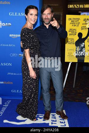 14. Juli 2016 Los Angeles, CA Katie Aselton & Mark Duplass 'Gleason' Los Angeles Premiere im Regal Cinemas LA Live Stockfoto