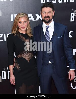 Katee Sackhoff & Karl Urban bei der Weltpremiere von „Star Trek Beyond“ in San Diego. Stockfoto