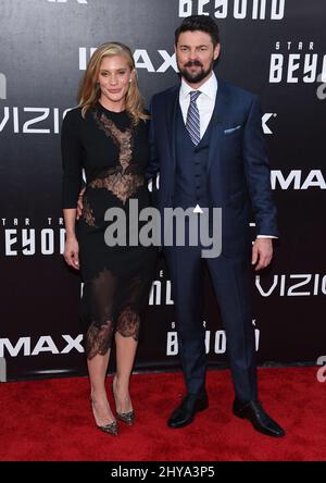Katee Sackhoff & Karl Urban bei der Weltpremiere von „Star Trek Beyond“ in San Diego. Stockfoto