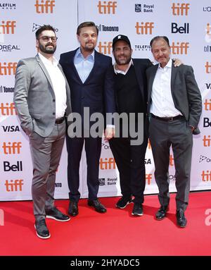 Tim Pastore, Leonardo DiCaprio, Brett Ratner, Fisher Stevens bei der Premiere vor der Flut beim Toronto International Film Festival 2016 Stockfoto