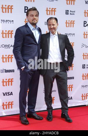 Leonardo DiCaprio und Fisher Stevens bei der Premiere vor der Flut beim Toronto International Film Festival 2016 Stockfoto