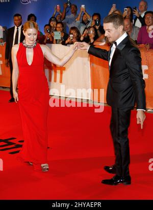 Amy Adams und Jeremy Renner nahmen an der Premiere „Arrival“ beim Toronto International Film Festival 2016 im Princess of Wales Theatre, Kanada, Teil. Stockfoto