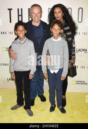 Wolfgang Puck, Gelila Assefa, Oliver Puck und Alexander Puck bei der Premiere von „Before the Flood“ in Los Angeles Stockfoto