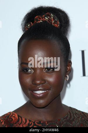 Lupita Nyong'o nimmt an den „Elle Women in Hollywood Awards“ in Los Angeles Teil Stockfoto