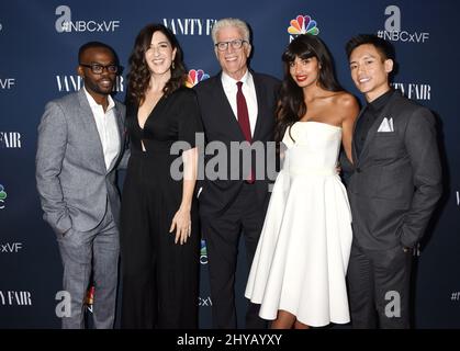 William Jackson Harper, D'Arcy Carden, Ted Danson, Jameela Jamil kommen bei der NBC an und Vanity Fair stoßen auf die TV-Saison 2016-2017 in Neuehouse Hollywood an Stockfoto