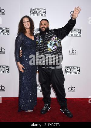 DJ Kahlled bei der Ankunft für die jährlichen American Music Awards 44. im Microsoft Theater in Los Angeles, USA Stockfoto