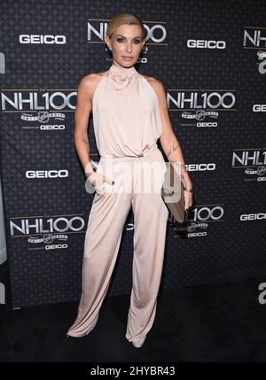 Eden Sassoon Ankunft in der NHL 100 Gala im Microsoft Theater statt. Stockfoto