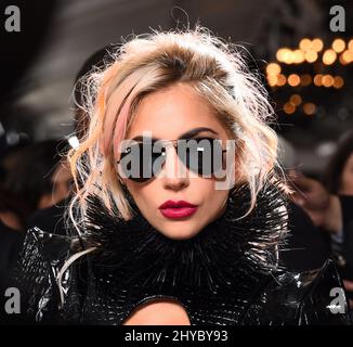 Lady Gaga nimmt an den Annual Grammy Awards 59. in Los Angeles Teil Stockfoto