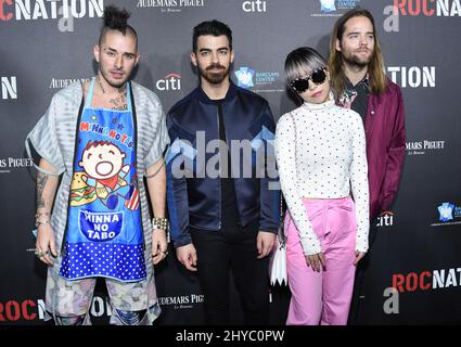 Der DNCE, der an der Roc Nation teilnimmt, veranstaltet Pre-Grammy Brunch in Los Angeles Stockfoto