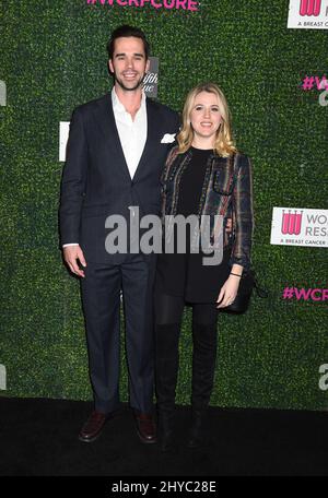 David Walton und Majandra Delfino nehmen an dem „unvergesslichen Abend“ des Women's Cancer Research Fund im Beverly Wilshire Hotel Teil Stockfoto