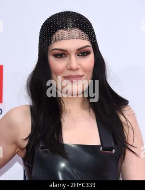 Jessie J, der den Film besucht, ist EIN GROSSARTIGER Empfang im Fig & Olive in Los Angeles, USA Stockfoto