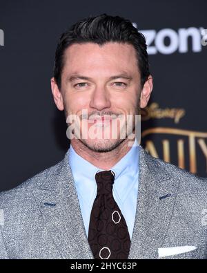 Luke Evans bei der Weltpremiere von Beauty and the Beast in Los Angeles Stockfoto