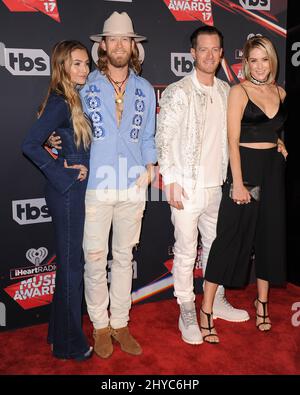 Florida Georgia Line nimmt an den iHeart Radio Music Awards 2017 im Forum Teil Stockfoto