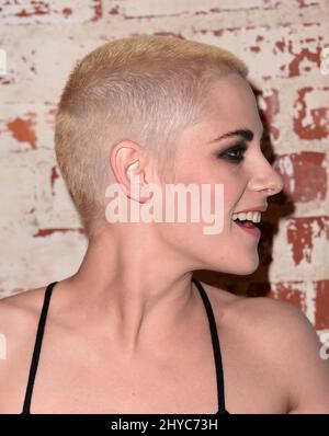 Kristen Stewart bei der Premiere von IFC Films „Personal Shopper“ in Los Angeles im Carondelet House in Los Angeles, USA Stockfoto