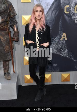 Mary Charterist bei der Weltpremiere von „King Arthur: Legend of the Sword“ im TCL Chinese Theatre in Los Angeles, USA, dabei Stockfoto