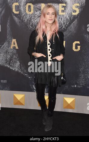 Mary Charterist bei der Weltpremiere von „King Arthur: Legend of the Sword“ im TCL Chinese Theatre in Los Angeles, USA, dabei Stockfoto