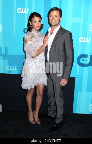 Nathalie Kelley & Grant Show bei der Vorveranstaltung des CW Network 2016 in New York Stockfoto