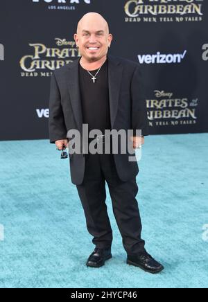 Martin Klebba besuchte Disneys Premiere „Pirates of the Caribbean: Dead Men Tell No Tales“ in Los Angeles Stockfoto