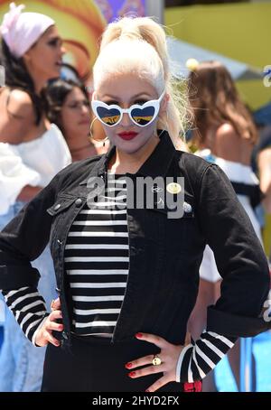 Christina Aguilera bei der Emoji-Film-Weltpremiere im Regency Village Theatre Stockfoto