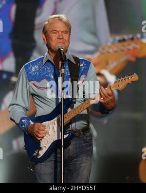 7. Juni 2012 Nashville, Tn. Glen Campbell 2012 CMA Music Festival nächtliche Konzerte im LP Field Stockfoto