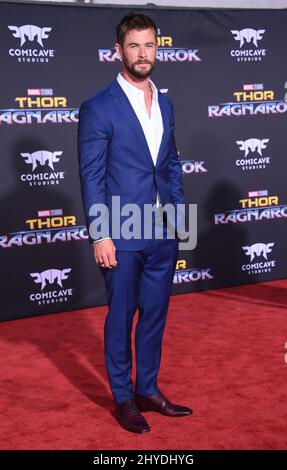 Chris Hemsworth bei der Weltpremiere von Marvel „Thor: Ragnarok“ im El Capitan Theatre Stockfoto