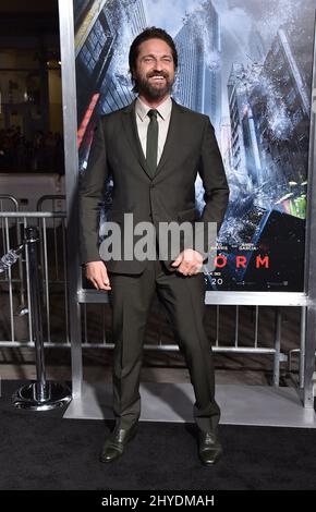 Gerald Butler bei der Weltpremiere „Geostorm“ im TCL Chinese Theatre IMAX in Los Angeles, USA Stockfoto