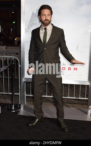 Gerard Butler nahm an der Weltpremiere „Geostorm“ im TCL Chinese Theatre IMAX in Los Angeles, USA, Teil Stockfoto