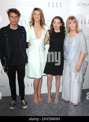 Laura dern, Ellery Harper, Jaya Harper und Diane Ladd nehmen an den jährlichen Elle Women in Hollywood Awards 24. im Four Seasons Hotel Beverly Hills Teil Stockfoto