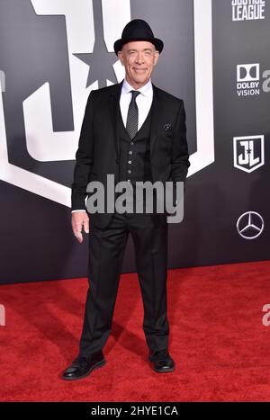 JK Simmons bei der Weltpremiere der Justice League im Dolby Theater in Hollywood, Kalifornien Stockfoto