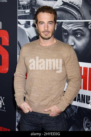 Ryan Carnes kommt zu den STX-Filmen „Den of Thieves“, die im Regal Cinemas L.A. Premiere hatten LIVE am 17. Januar 2018 in Los Angeles Stockfoto